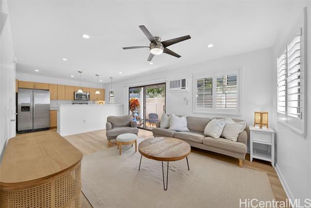 A home listed by Derek Okahashi