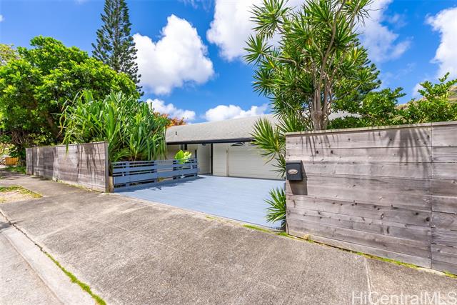 A home listed by Timmy R Tengan